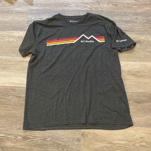 Mens Columbia t shirt